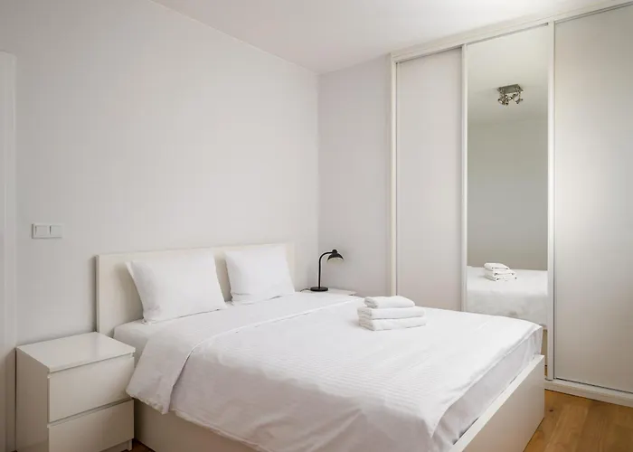 Goclaw Urban Chic By Bookinghost * Warszawa