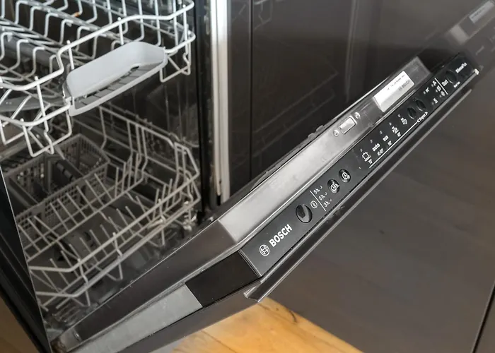 Goclaw Urban Chic By Bookinghost