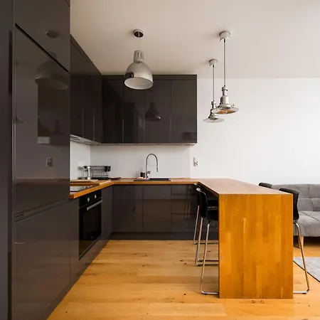 Goclaw Urban Chic By Bookinghost Apartamento